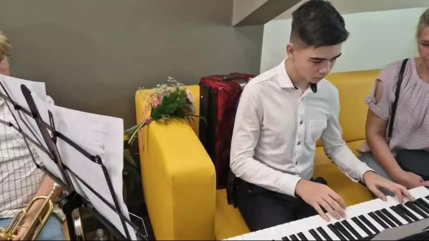 wideo-whatsapp-2024-09-05-o-174159-d6e7e9a1.mp4