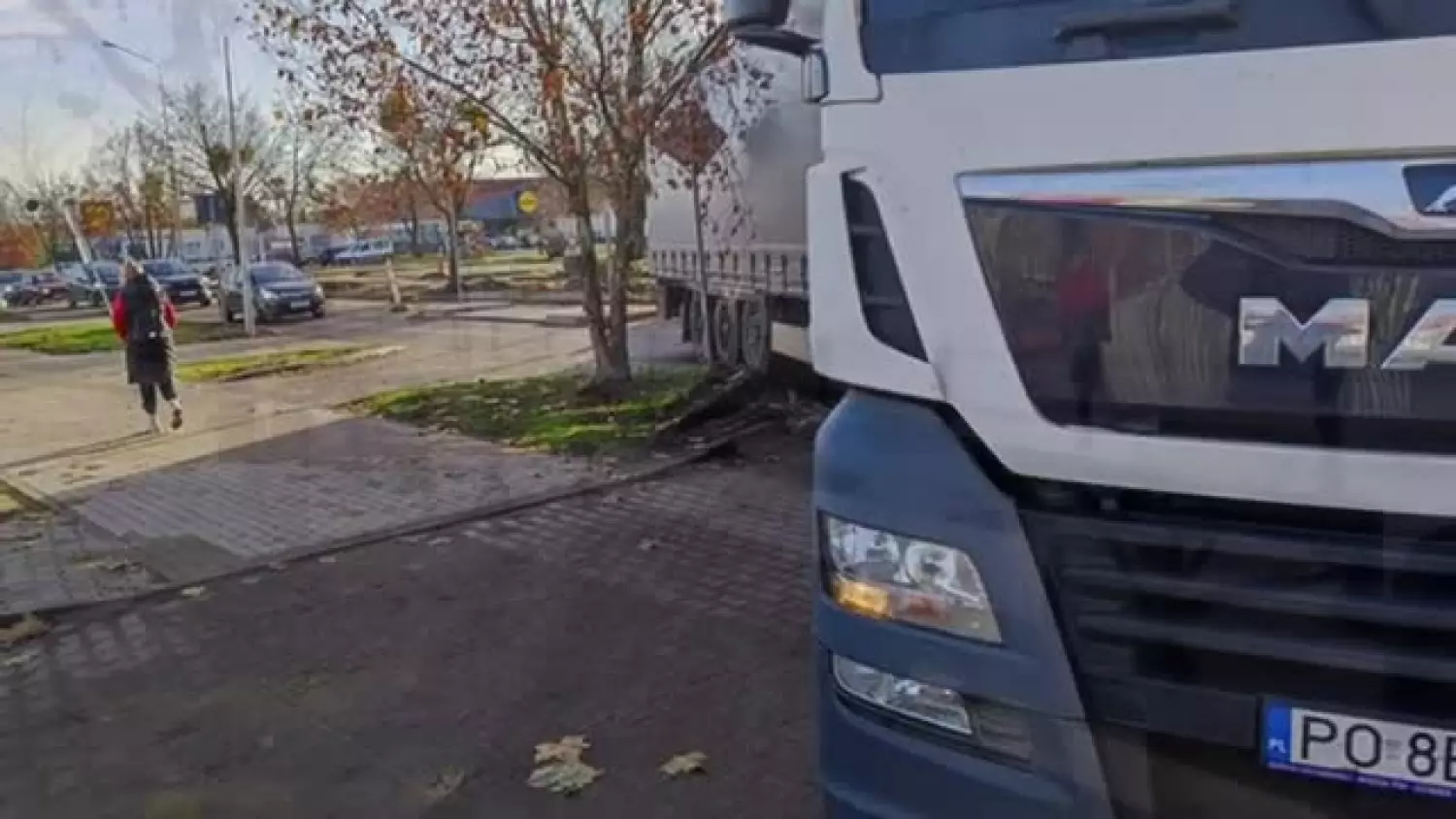 brak-mozliwosci-wjazdu-do-brico-marche-25112024.mp4